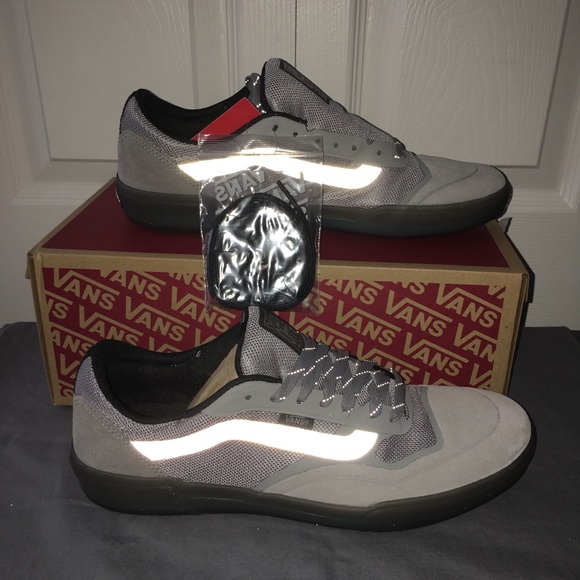 reflective ave pro shoes